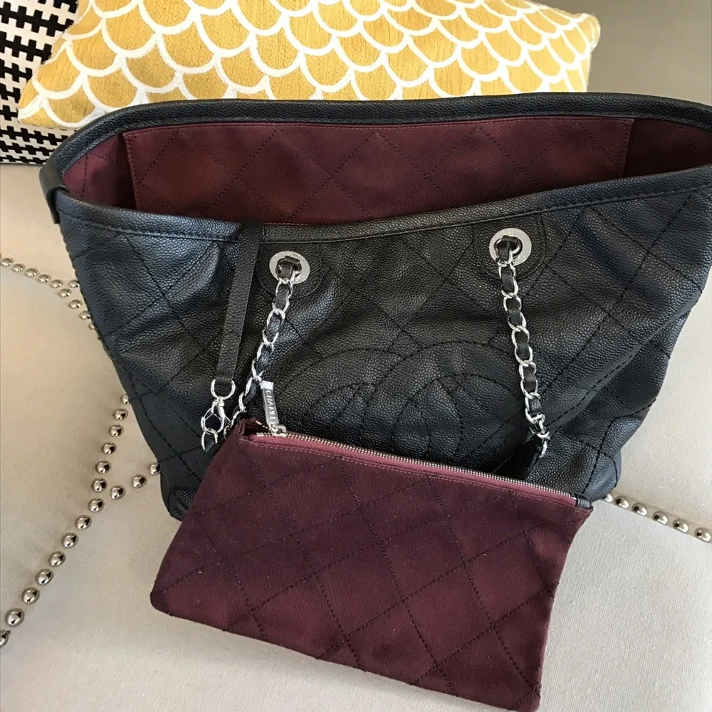 Pristine Chanel black caviar tote silver HDW